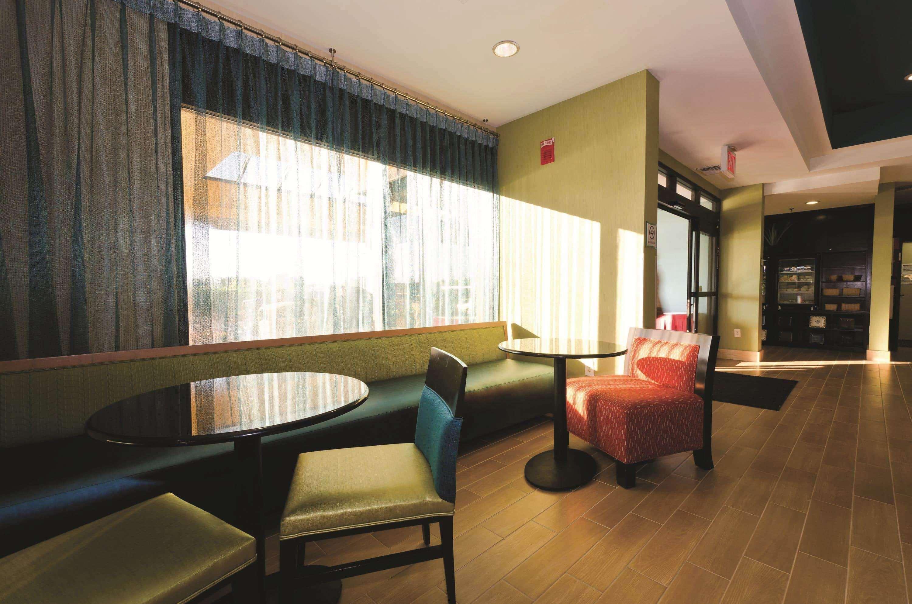La Quinta Inn & Suites By Wyndham Richmond-Midlothian Ngoại thất bức ảnh