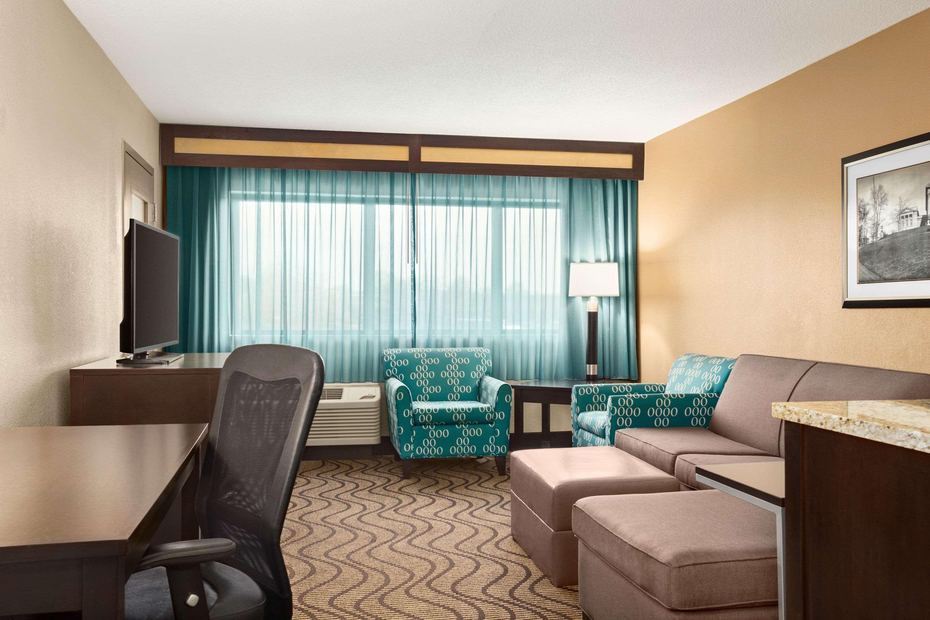 La Quinta Inn & Suites By Wyndham Richmond-Midlothian Ngoại thất bức ảnh