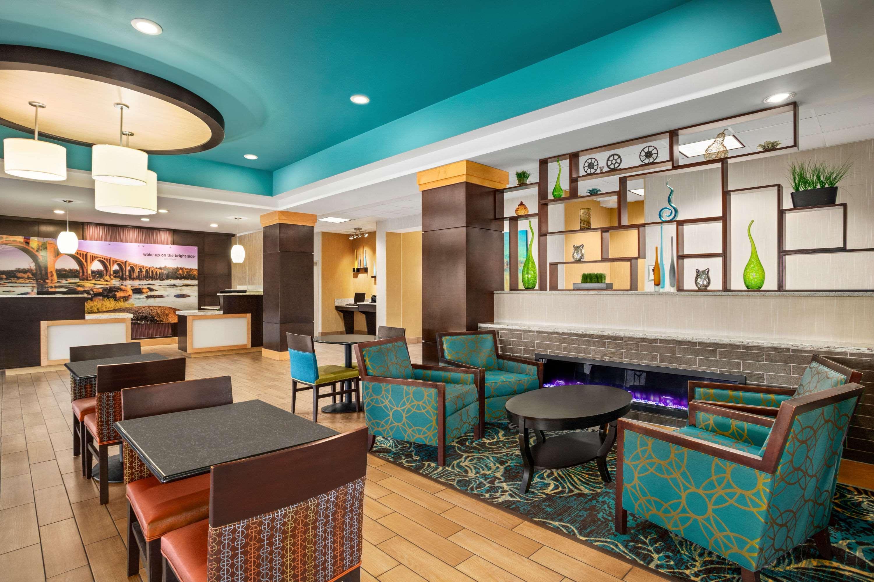 La Quinta Inn & Suites By Wyndham Richmond-Midlothian Ngoại thất bức ảnh