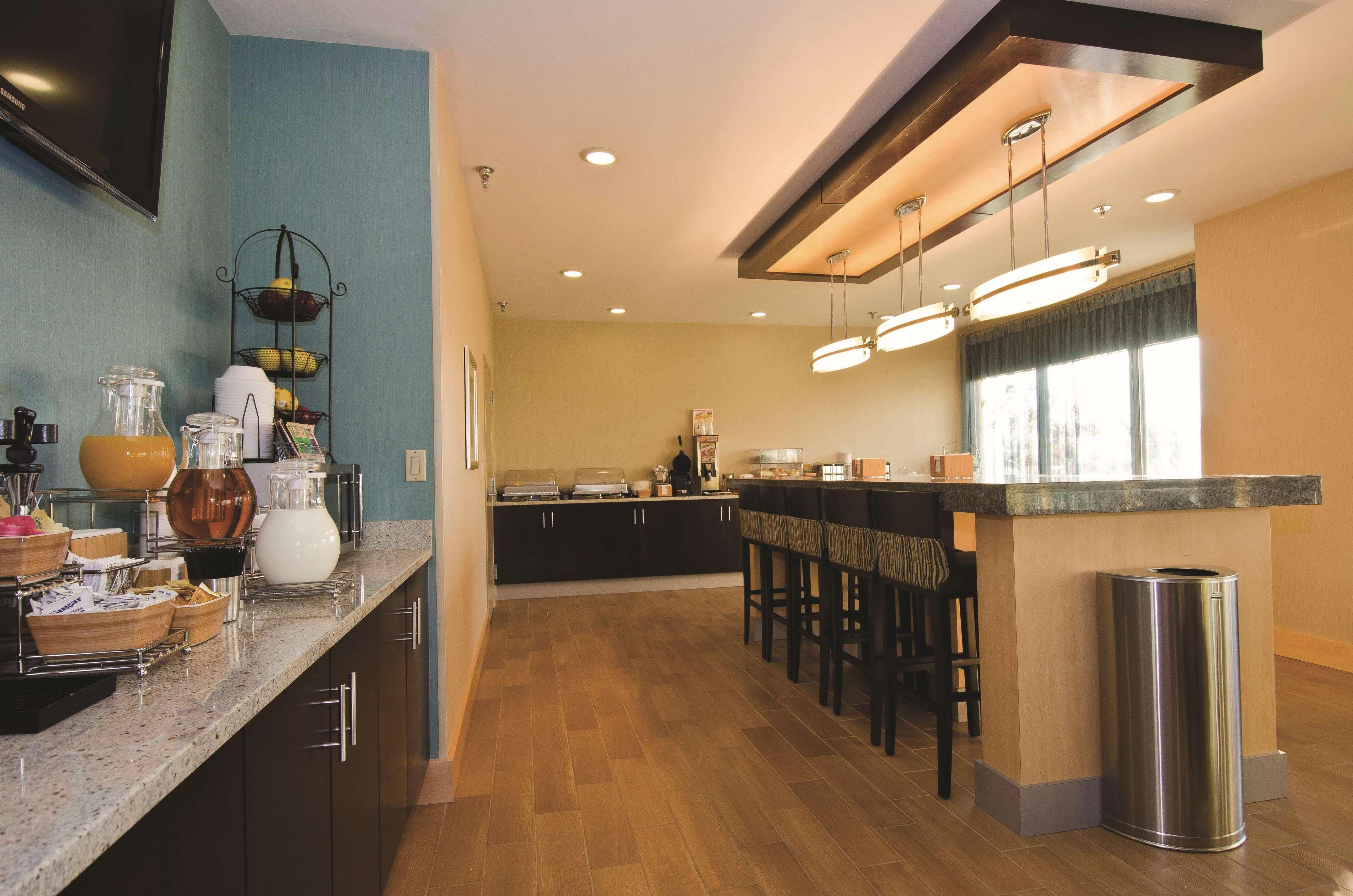 La Quinta Inn & Suites By Wyndham Richmond-Midlothian Ngoại thất bức ảnh