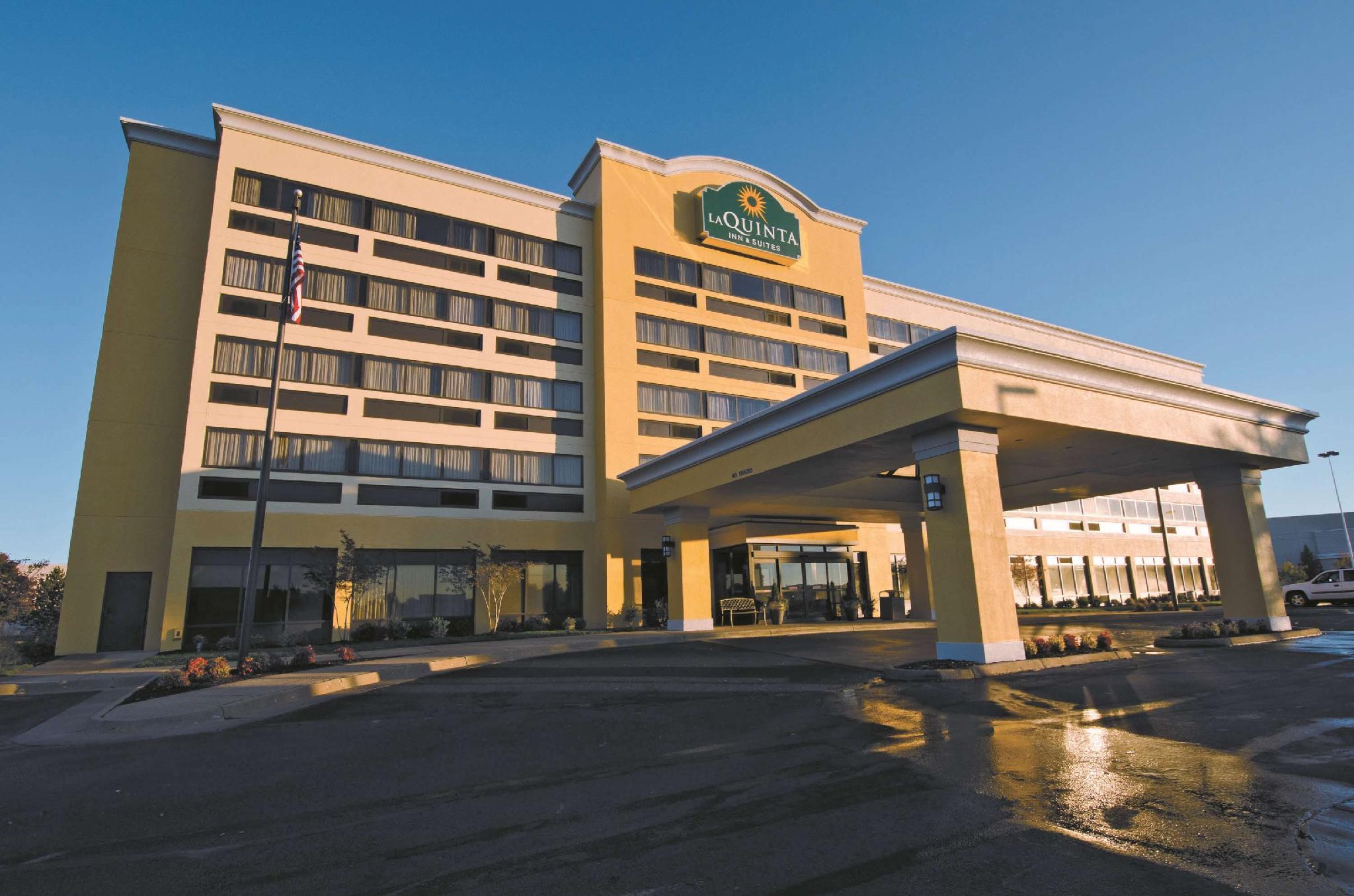 La Quinta Inn & Suites By Wyndham Richmond-Midlothian Ngoại thất bức ảnh